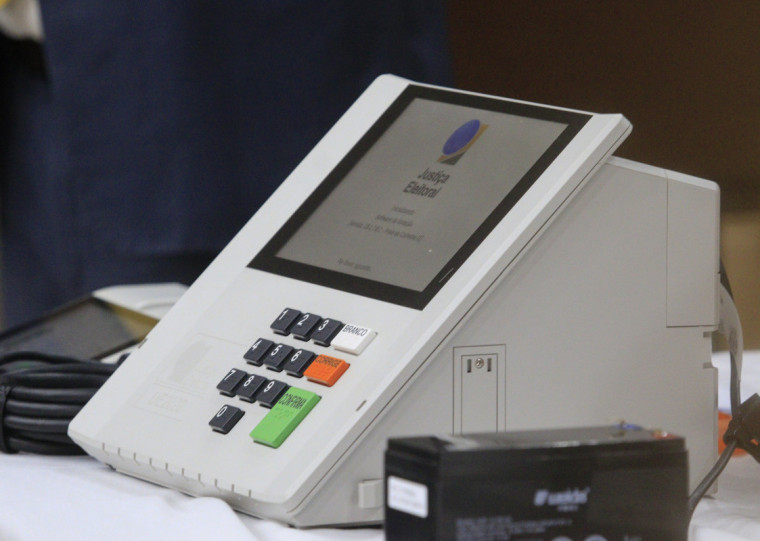 Medida visa garantir direito ao voto e livre participação nas eleições