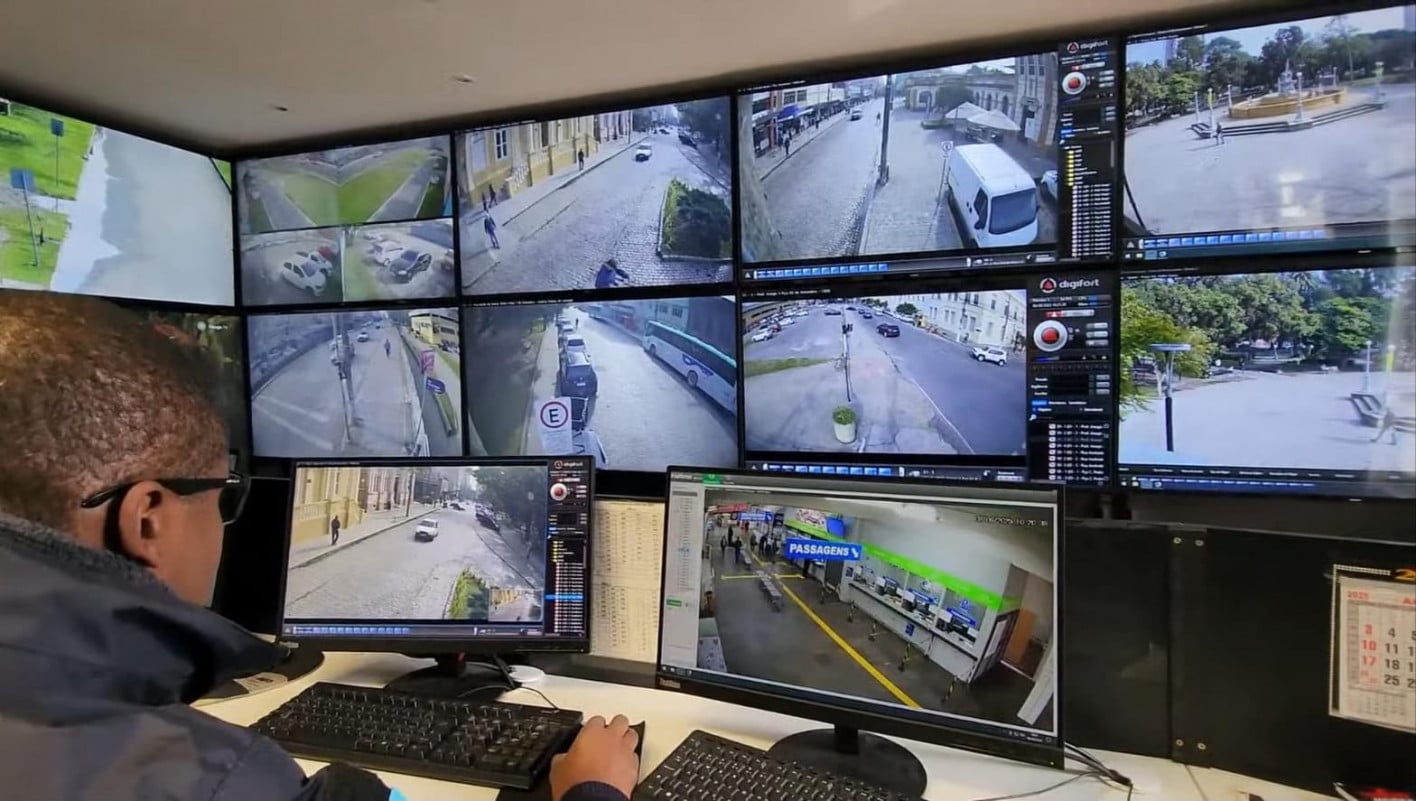 Munic&iacute;pio de Pelotas passou a utilizar aparelhos de videomonitoramento para reconhecer infra&ccedil;&otilde;es de tr&acirc;nsito  | Ricardo Bandar/Prefeitura de Pelotas/Divulga&ccedil;&atilde;o/Cidades
