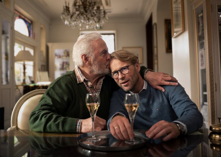 Huub Stapel e Leo Alkemade estrelam Champagne, estreia nos cinemas