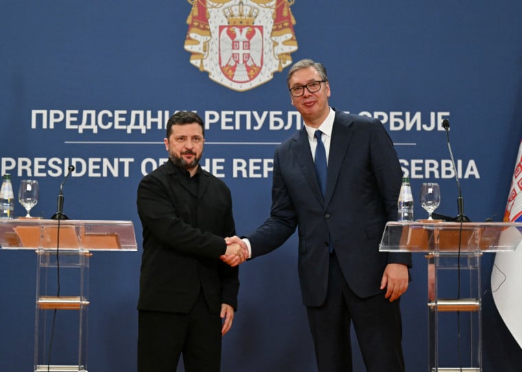 Zelensky se reuniu com o presidente da Sérvia, Aleksandar Vucic 