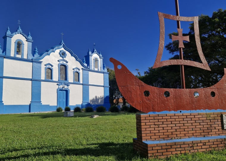 Distrito de Santo Amado do Sul, que faz parte de General Câmara, foi fundada em 1752 e mantém características portuguesas
