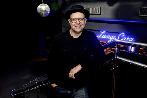 Tiago Rheinheime está à frente do Chipp's bar, clássico da noite de Porto Alegre que retomou as atividades há duas semanas, após um período de seis anos de portas fechadas