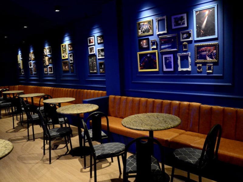 Lounge no Chipp's Bar homenageia Airton e a hist&oacute;ria do local<br />Foto: Fernanda Bigio Davoglio/Especial/ JC