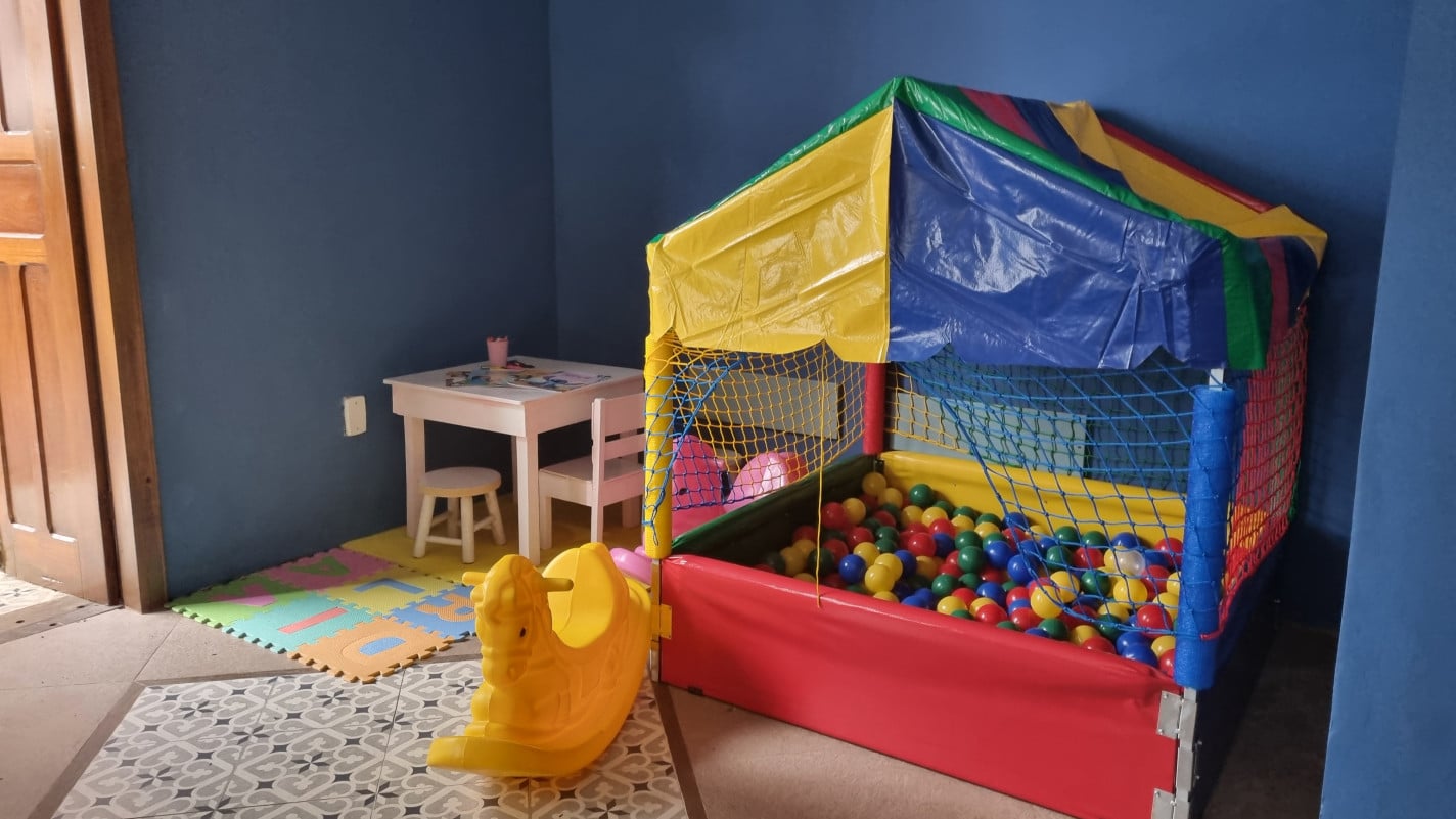 O estabelecimento conta com dois espa&ccedil;os kids, um interno e um externo | Manuela Cassano/Especial/JC