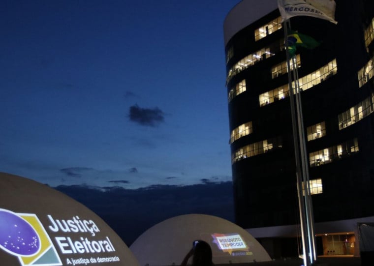 Em nota, TSE negou que ação teria sido fruto de hackeamento do sistema