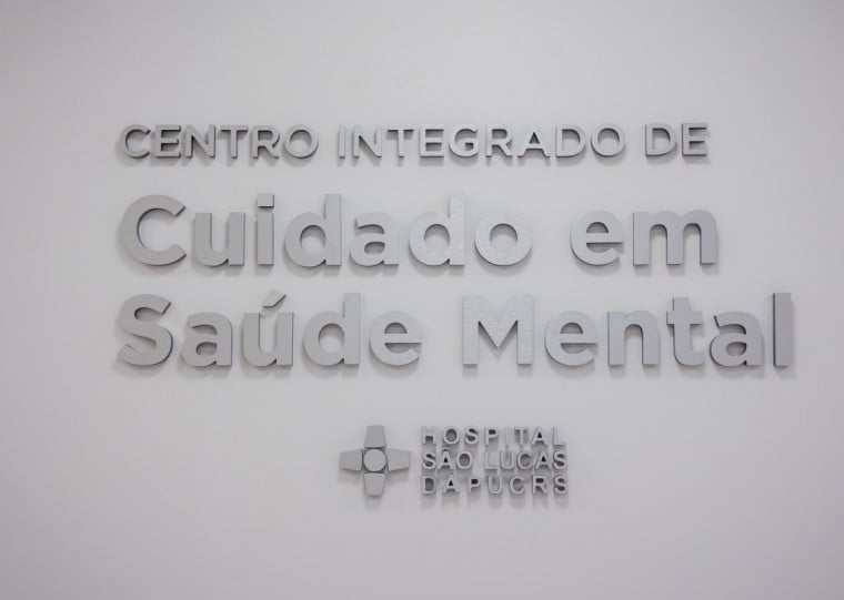 Novo servi&ccedil;o articula interna&ccedil;&atilde;o, hospital-dia, ambulat&oacute;rios especializados e assist&ecirc;ncia multiprofissional para adequar a intensidade do tratamento &agrave;s diferentes etapas da recupera&ccedil;&atilde;o