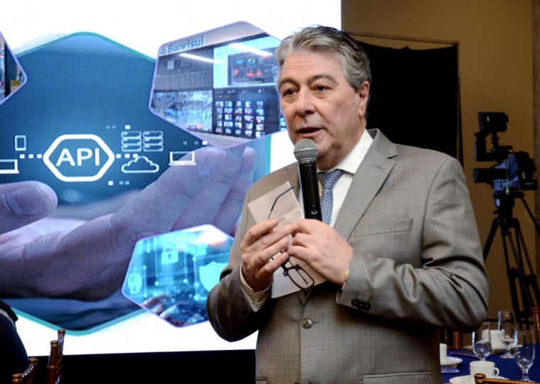 Fernando Lemos, presidente do Banrisul, destaca que ações foram direcionadas à preservação e ampliação de receitas