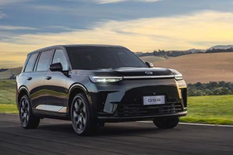 GAC GS9 estreia tecnologia de autonomia híbrida estendida