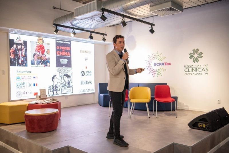O país asiático é lider em inovações de saúde, impactando tecnologia global, diz especialista