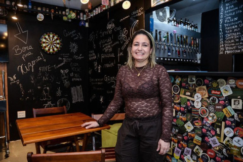 Fabiana Curia é a proprietária da Xizeria 321, no Menino Deus