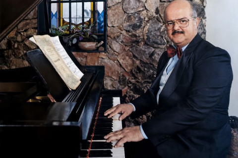 De Rio Grande a Brasília: a trajetória de Peixoto Primo, o pianista das celebridades