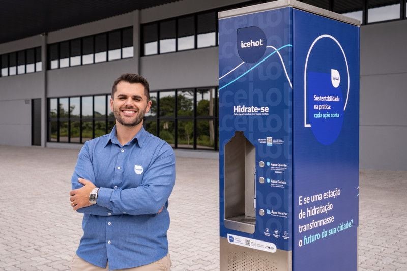 Alex Sander da Rosa, Sócio-fundador da Icehot.
