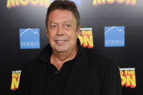 Morre Tim Curry, astro de 'The Rocky Horror Picture Show' e 'It', aos 80 anos