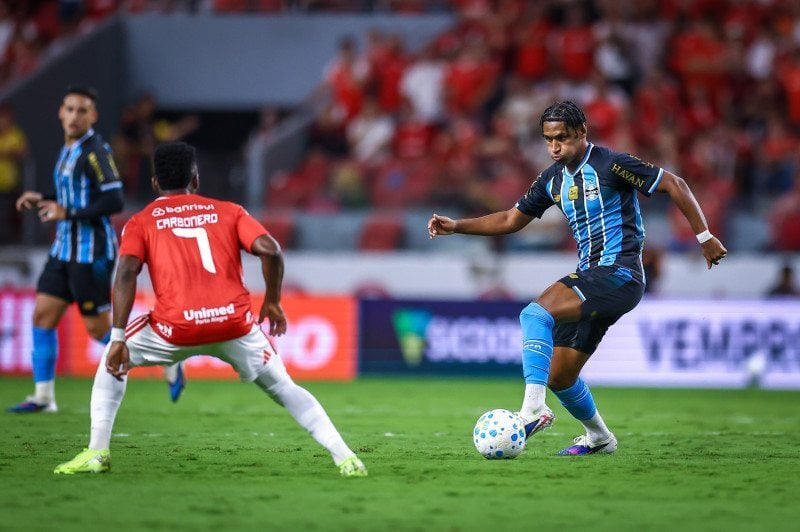 Dezoito anos depois, clássico decidirá mais um mata-mata