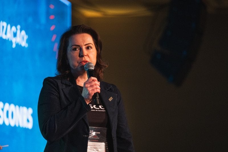 Andréa Daneluz Reolon, durante a realização do  9ª edição do EGESCON – Encontro Gaúcho das Empresas de Serviços Contábeis, nos dias 20 e 21 de agosto, em Bento Gonçalves, na Serra Gaúcha e que reuniu mais de 600 participantes 