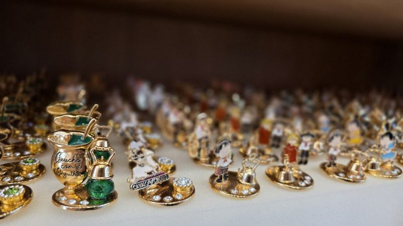 Os topos de chimarr&atilde;o foram o passo inicial da marca<br />Foto: Isadora Jacoby/Especial/JC