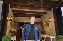 Francis Barbosa, um dos nomes à frente da Malacara, tradicional marca gaúcha de itens em couro