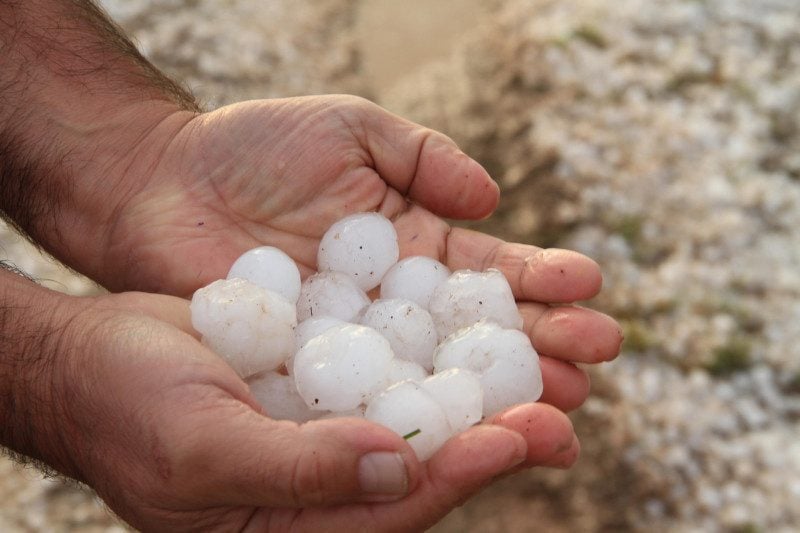 Ocorrência de granizo em diversas regiões gaúchas confirma o cenário de forte instabilidade alertado pela MetSul Meteorologia para este fim de semana