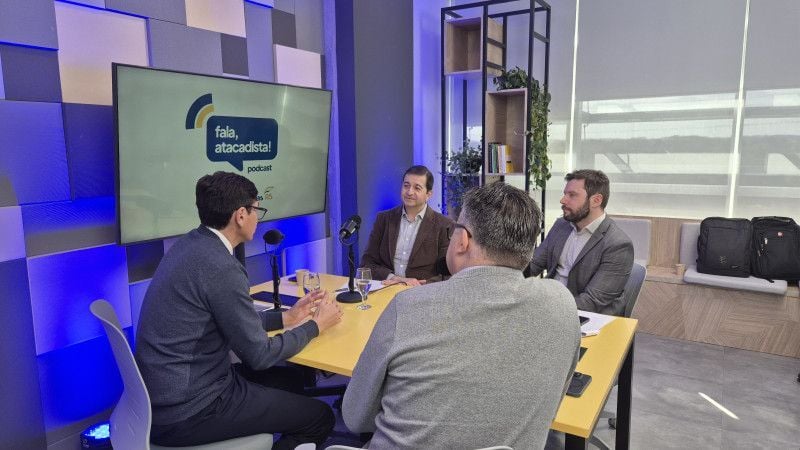 Novo episódio do Fala, Atacadista mostra como representação, inteligência de dados, inovação e qualificação fortalecem empresas diante das transformações do mercado