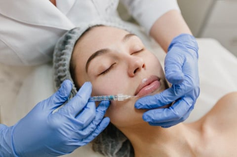 Veto na especialidade de harmonização facial preocupa dentistas