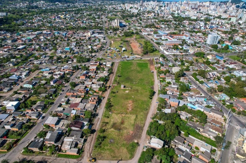 Área no bairro Divina Providência foi preparada ao longo da semana para a chegada dos 15 balões que estão na competição
