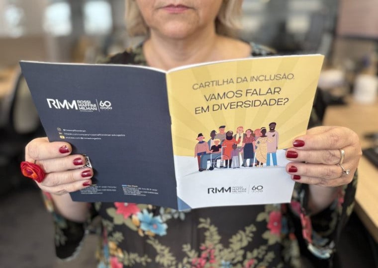 A cartilha, que teve sua segunda edição lançada este ano, explica termos, apresenta expressões que não devem mais ser utilizadas e e traz legislações ligadas aos direitos das minorias