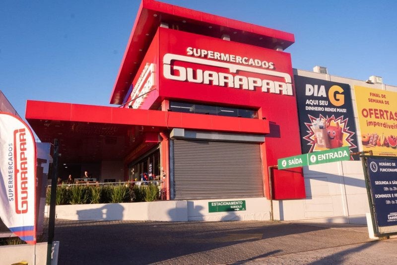 Loja no Ecoville Mall agora tem a bandeira da rede Guarapari, de Viam&atilde;o