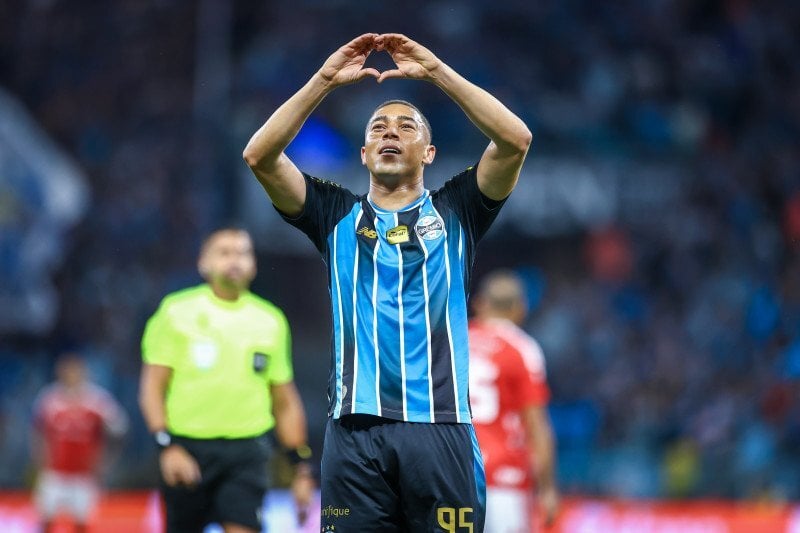 Vitória sobre o rival garantiu premiação milionária ao Tricolor