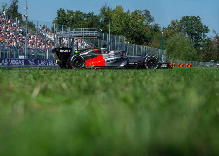 Pilotos voltam à pista neste sábado, quando acontece a última movimentação antes da disputa 