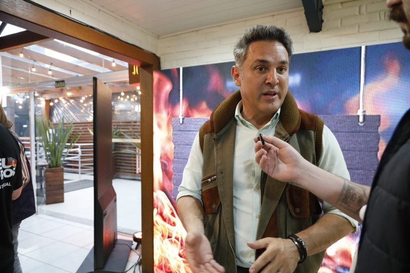 O candidato esteve na casa do Jornal do Comércio na Expointer nesta sexta-feira (4)