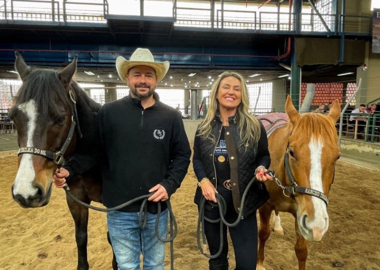 Luciano é o responsável pelo treinamento dos animais usados no projeto idealizado por Fabiana