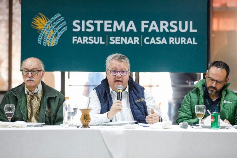 Domingos Velho (C) apresenta balanço final da Farsul na Expointer 2026 