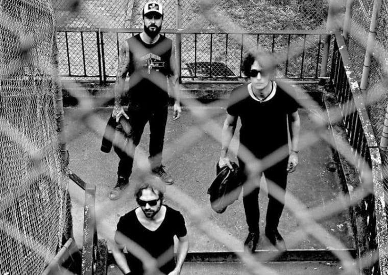 Mumu, Leandro Schirmer e Fabian Steinert formam a El Negro, banda porto-alegrense de electro rock.