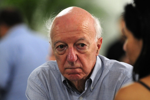 Claudio Carsughi, lendário jornalista esportivo, morre aos 93 anos