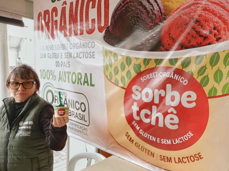 Luci Almeira comanda o SorbeTchê desde 2022, trazendo sabores gaúchos em produtos sem glúten e sem lactose | TÂNIA MEINERZ/JC