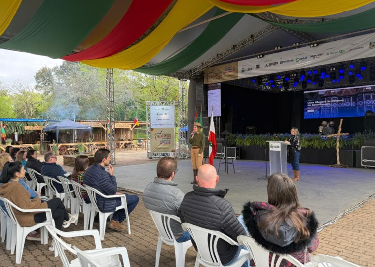 Em solenidade, prefeitura apresentou a nova ferramenta para integrantes do setor