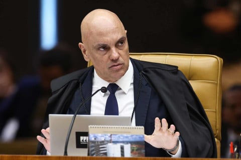 Moraes se declara impedido de relatar ação que busca obter registros de sua esposa no Senado