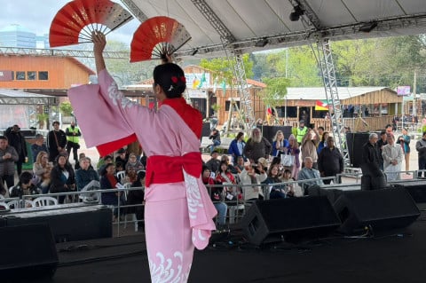 Festa para as sete décadas de imigração japonesa no Estado no Acampamento