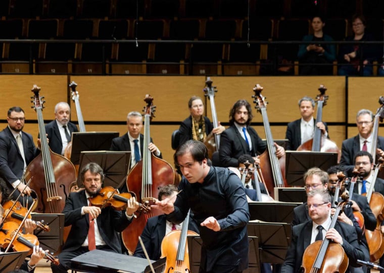Sob regência de José Soares, a Ospa interpreta obras de Haydn, Beethoven e Mozart na Casa da Ospa.