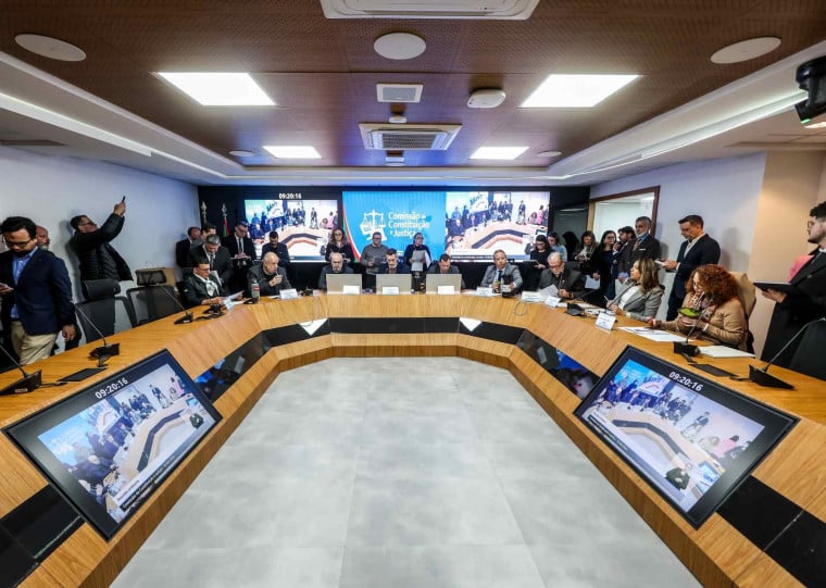 Matéria agora segue para deliberação em plenário, em data a ser definida pelo Colégio de Líderes