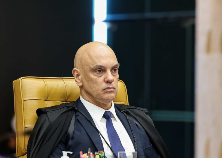 Sessão plenária extraordinária do STF julga envolvimento de Moraes e Vorcaro