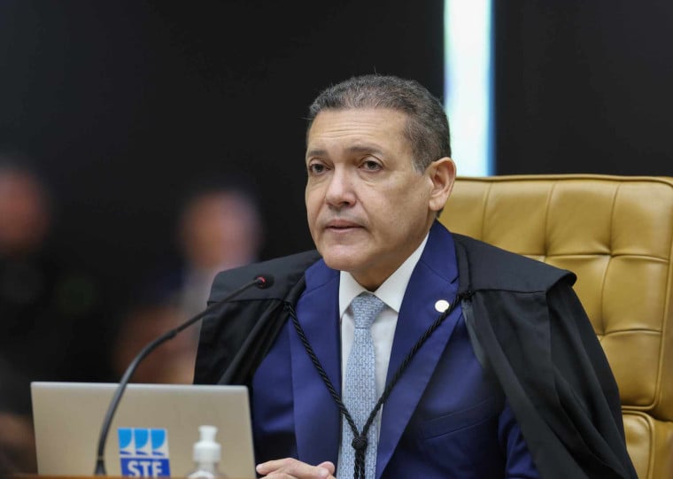 Nunes afirmou que propagandas devem ser feitas em ambiente neutro, em que não haja elementos associados ao poder público ou cargo ocupado pelo candidato