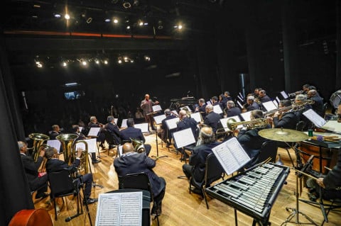 Atrações artísticas tradicionais e gratuitas no Acampamento