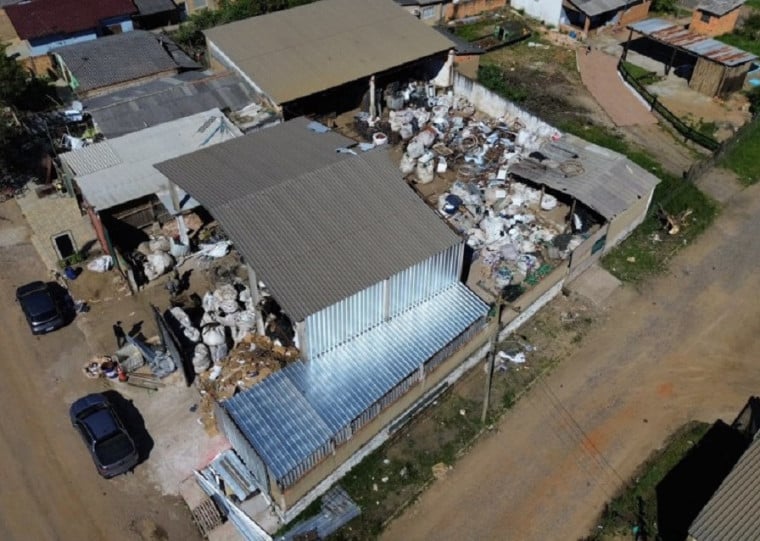 Durante a operação, forças de segurança apreenderam 811 kg de cabos de alumínio pertencentes a CEEE Equatorial e 4,8 kg de fios de cobre sem procedência 