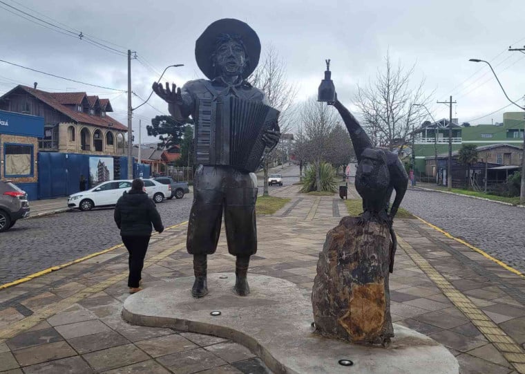 Reconhecida pelo Ronco do Bugio, que rendeu um monumento na cidade, e outros estilos musicais, cidade da Serra Gaúcha exibe um ecletismo que atrai públicos diversos
