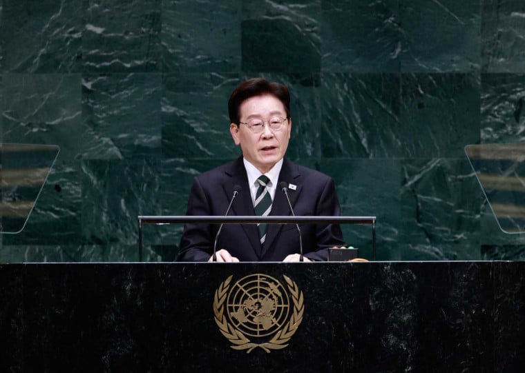 Lee Jaemyung afirmou que convívio entre os dois países deve se basear no respeito mútuo
