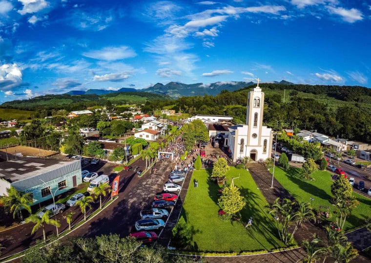Cidade litorânea se destaca por orgânicos e turismo rural