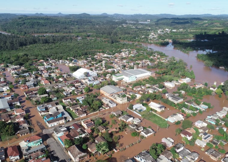 Ap&oacute;s vendavais, chuvas, granizos e inunda&ccedil;&otilde;es, foram registradas 184 ocorr&ecirc;ncias de danos humanos e materiais no Rio Grande do Sul desde 18 de setembro