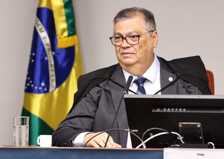 Segundo o ministro, há suspeitas sobre a comissão 