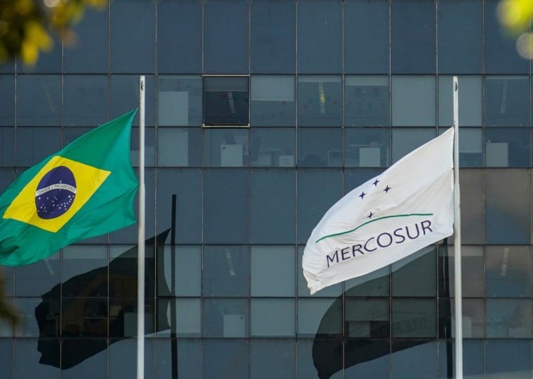 Tratado prevê a ampliação do comércio e dos investimentos entre os dois blocos, com redução de barreiras técnicas